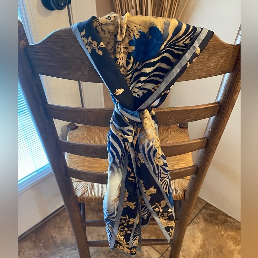 Adrienne Landau Studio Scarf Rectangular blue paisley and floral Design 52x11